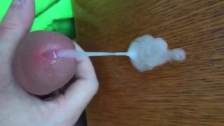 Busting a FAT nut on the table in slow motion