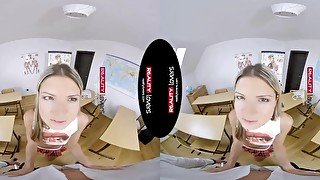 RealityLovers VR - Screwed before Exam