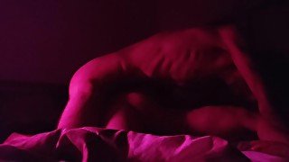 Sesso Romantico a Luci Rosse