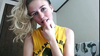 hot blonde stepsister fingerfucks her pussy live on cam