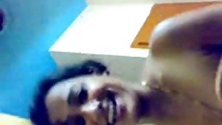 Amateur Indian kisses her boyfriend