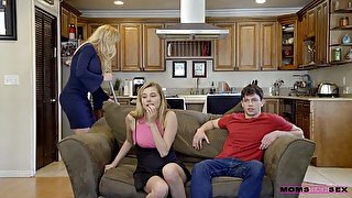 FFM threesome in the living-room with Brandi Love & Carolina Sweets