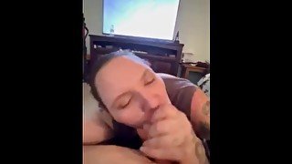 She loves cum on her face