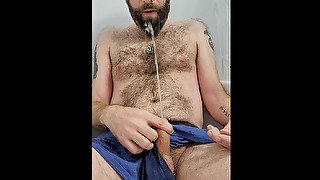 Piss in my mouth and a huge cumshot!