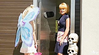 Trick Or Twat - Piper Perri And Krissy Lynn