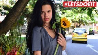 LETSDOEIT - Colombian Teen Selena Gomez lookalike Banged by Stranger