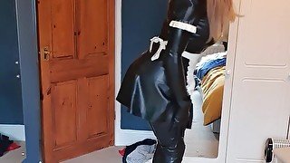 Layers of latex - French maid