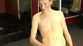 Willy Has a Hot Will...