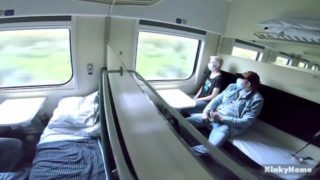 Amateur Couple - Sex in the Train