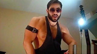 HOTGYMNAST HAIRY LEATHER BOY