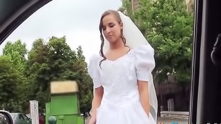 Runaway Bride-Amirah Adara-by PACKMANS