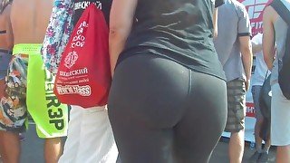 Bubble butts milfs in tight lycra