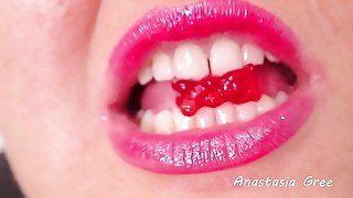 Sharpest teeth close up #9