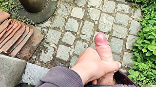 POV: Outdoors cum