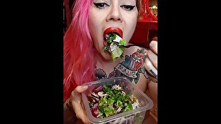 ASMR Mukbang 2 - Hottie eating a chrunchy salad