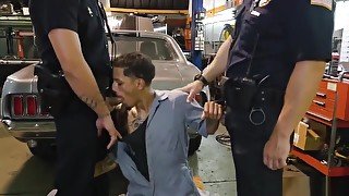 Muscle Cop Bisexual Gay Porn Get pulverized by the police