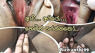 Sri lankan sexy wife suck her hubbies cock (කටට ගන්න ගමන් ඇඟිල්ල ගස්සගන්න රුවන්ති)