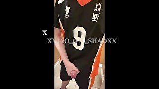 Kageyama cosplayer masturbate and cum after a volleyball match