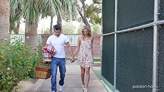 Nothing pleases cute Emma Hix like getting fucked outdoors