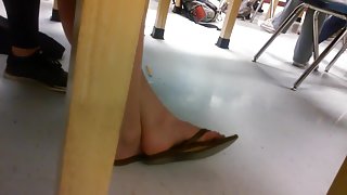 Shoeplay in flip flops with beautiful soles 2