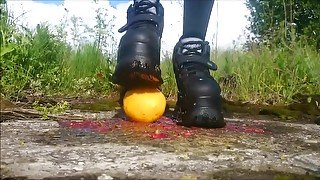 Platforms stomp fruits