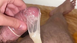 Cum in my condom !