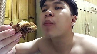 EATING MARTABAK CHEAT DAY