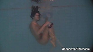 Erotic underwater show of Natalia