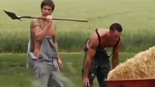 Farmers Fuck in Field