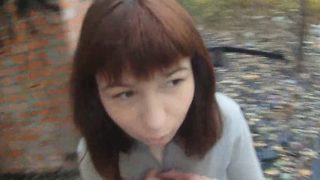 Dumb slut let a guy banged and nutted on her in public park