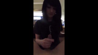 Cute Emo Trap Licks and Sucks Cock