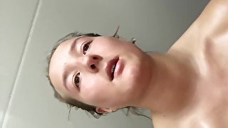 Swedish girl show her naked body and masturbate