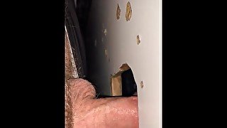 Gloryhole fun in Inland Empire