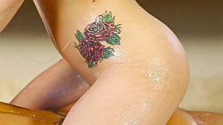 Elsa Jean Incredibly Sensual Nuru Massage