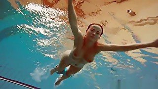 Hairy Pussy teen 18+ Deniska In The Pool