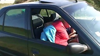 Granny gets screwed in the car