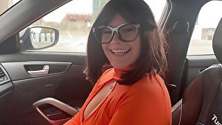 Sin Cognito's Blowjob Adventures: Velma Quick BJ (@maddiesworlddd