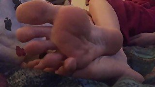 Putting lotion on my feet after a shower Frieda Ann Foot Fetish