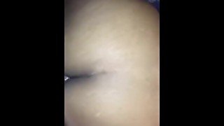 big booty slut throwing that pussy