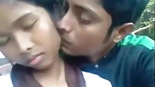 Desi Indian Girl Blowjob Her BF Outdoor