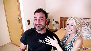 Blonde Milf Sylvie Castro fucked in the ass by toyboy at casting