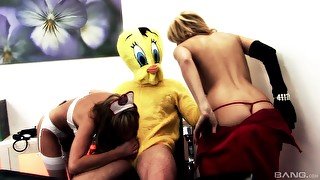 Kinky threesome with a bird dude? and Paige Ashley & Antonia Deona