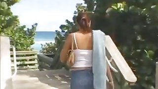 Getting A Handjob At The Beach