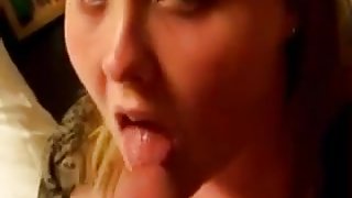 Girlfriend loves to swallow