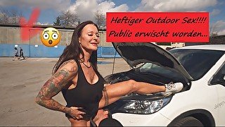 Heftiger Outdoor Sex!!! Public erwischt von 2 Arbeitern