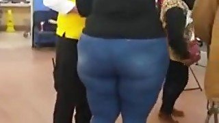 I love big wide latin hips and butt