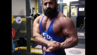 Muscle worship