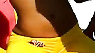 Yellow Cameltoe Race Girls