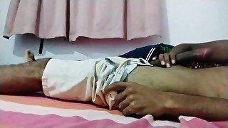 Handjob & Cumshot.අල්ලපුු ගෙදර නංගී මගේ පොල්ල දැකලා අල්ලන ආසයි කිවුවා.