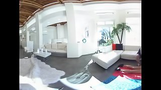 VR AB 08/14 13:32